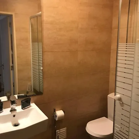 Apartment, Next To The With Swimming Pool Porches (Algarve)